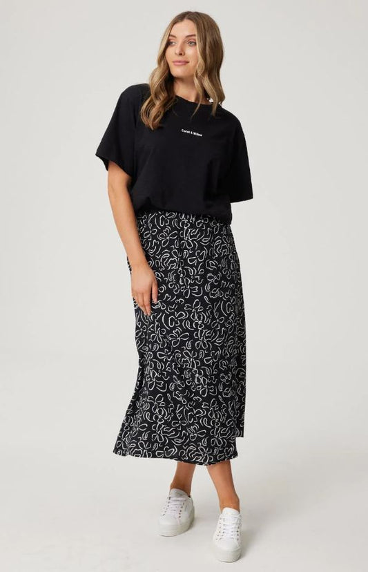 Ava Skirt Black Stencil