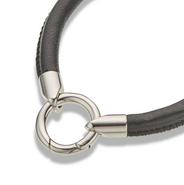 Palas Black Leather Ring Clasp Bracelet